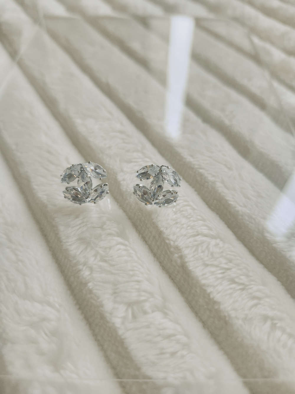 Silver Tone Marquise Crystal Cluster Stud Earrings Statement Bridal Fashion Jewe